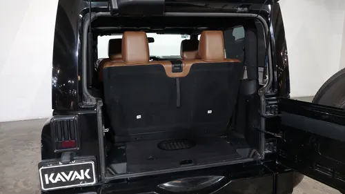 Jeep Wrangler 3.6 SAHARA 4X4 ATX