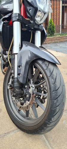 Imagen 11 de 17 de Benelli Tnt 300