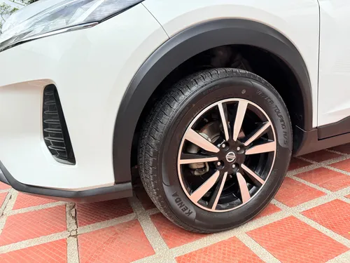 Nissan Kicks 1.6 Sense