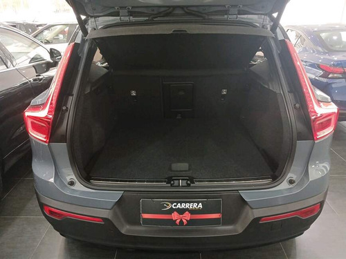 Volvo XC40 1.5 T5 RECHARGE R-DESIGN GEARTRONIC