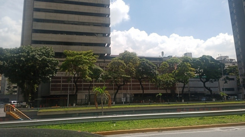 Imagen 7 de 7 de Vendo Local Comercial En Los Cedros