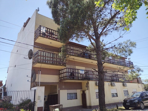 Imagen 2 de 21 de Venta Departamento Mar Del Tuyu Centro