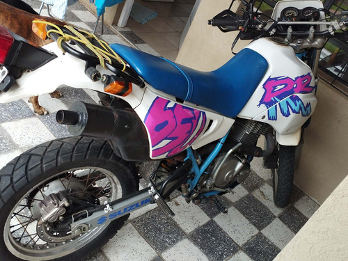 Imagen 3 de 3 de Suzuki Dr 650