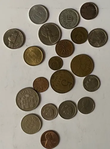 20 Monedas Portugal Cccp Francia Usa Suiza Canada 867/4m (Usado)
