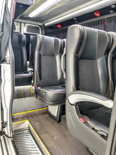 Mercedes-benz Sprinter 2.2 Diesel Teto Alto 19 Lugares