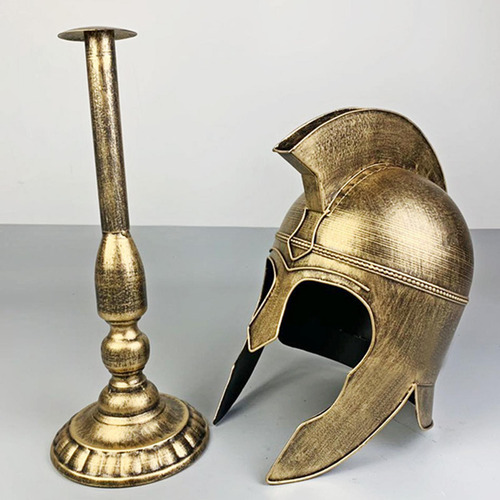 Casco De Paladín Romano, Casco De Caballero Dorado