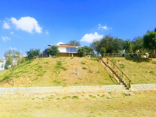 Imagem 12 de 25 de Belíssima Chácara Com 3.000m² De Área De Terreno