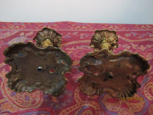 Veladores Antiguos De Bronce Macizo (no Envío) (Usado)