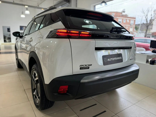 Peugeot 2008 1.0T Allure