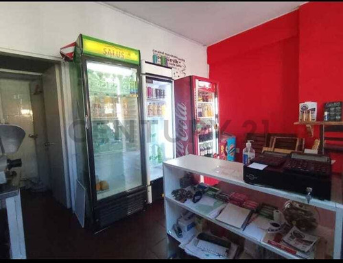 Venta De Llave- Rubro Cafetería Y Rotisería -funcionando- Punto Estratégico