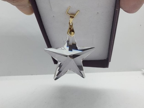 Imagem 3 de 3 de Pingente Estrela Swarovski 4,0 Cm Folheado A Ouro