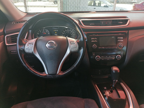 Nissan X-Trail 2.5 Advance 2 Row Mt