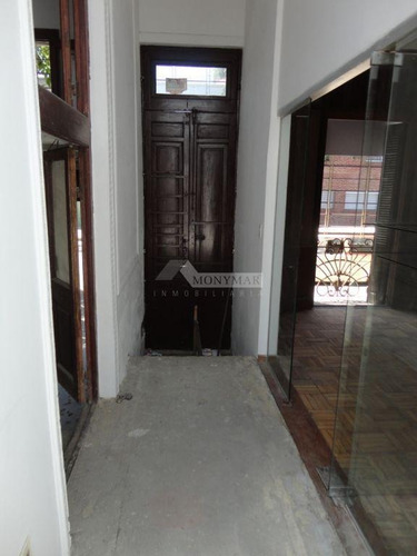 Imagen 4 de 22 de Casa La Comercial Venta 4 Dormitorios A 1 Cuadra De Arenal Grande Y Amézaga