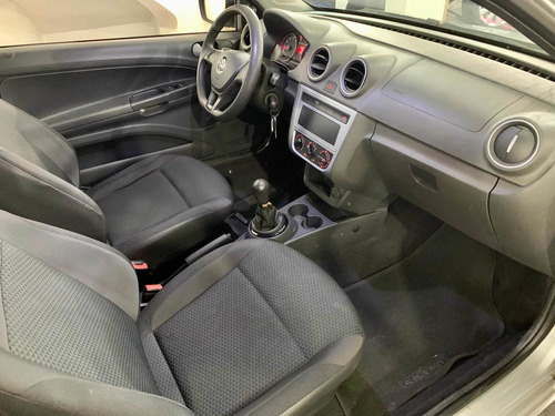 Volkswagen Saveiro 1.6 Robust Cab. Simples Total Flex 2p