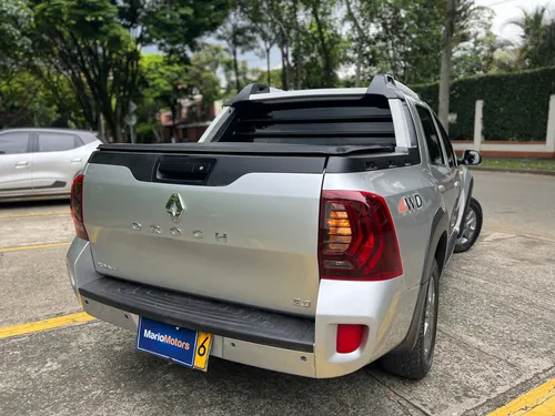 Renault Duster Oroch 2.0 Intens 4X4
