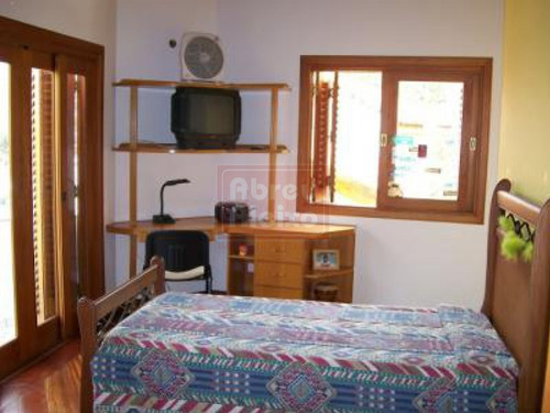Imagem 17 de 22 de Condominio Arujazinho - Ampla Casa Com 4 Suites + 5 Vagas - 370