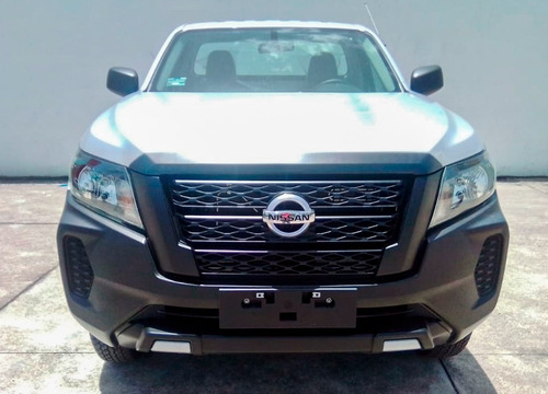 Imagen 3 de 9 de Nissan Np300 2021 2.5 Chasis Cabina Dh Pack Seg Mt