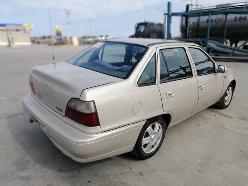 Daewoo Cielo En Perfecto Estado Con A/c