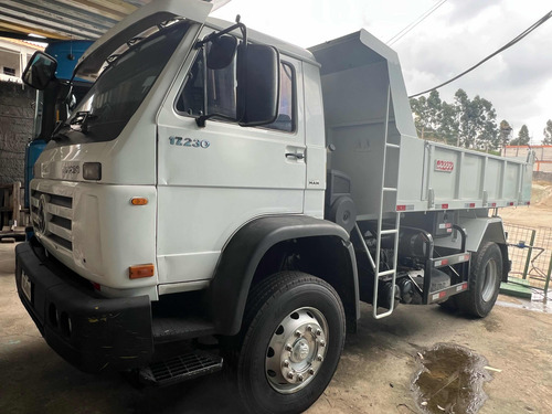 Volkswagen 17.230 Caçamba Mod 2016