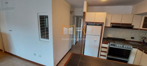 Imagen 3 de 30 de Mk, Vende Cómodo Apartamento Edificio Danoral Los Dos Caminos / 04128517764