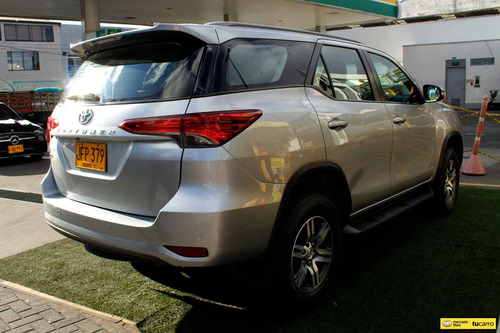 Toyota Fortuner 2.7l