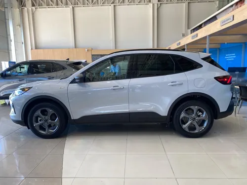 Ford Escape St Line 4x2 Hibrida 2025 Jp