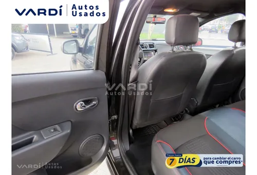 Renault 05 Stepway TREK INTENS