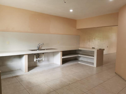 Venta Casa Una Recamara Col. Del Valle Tuxpan Veracruz