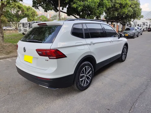Volkswagen Tiguan Allspace Trendline 1.4 Tsi 2wd