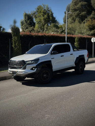 Toyota Hilux GR Turbo Diesel 2025