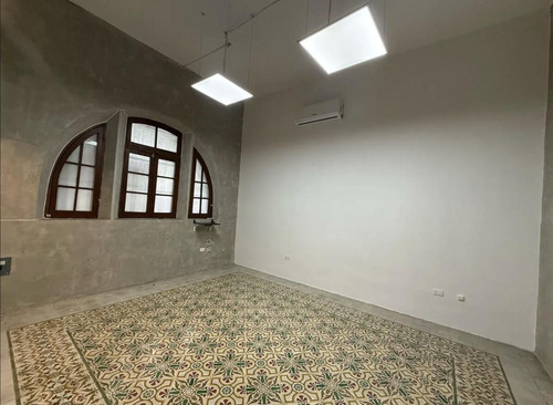 Renta De Local Comercial De 320 M2 En El Centro