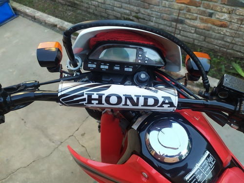 Honda Tornado