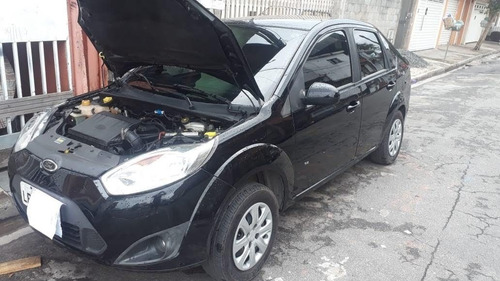 Fiesta Sedã