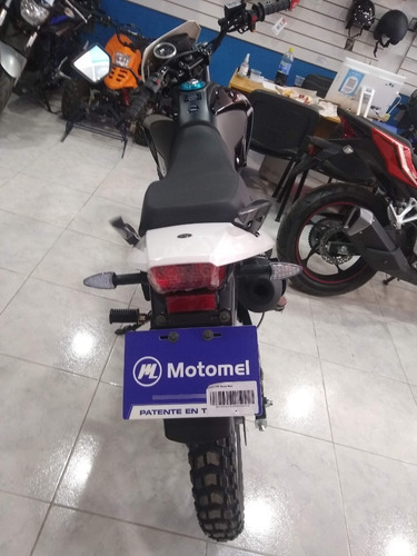 Imagen 10 de 16 de Motomel Skua 250 Base - Ahora18 $47.900