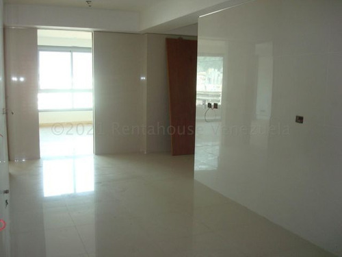 Imagen 6 de 18 de Lomas De Las Mercedes, Apartamento En Venta, Rah # 22-16889, Mary Rangel 0412-9626921