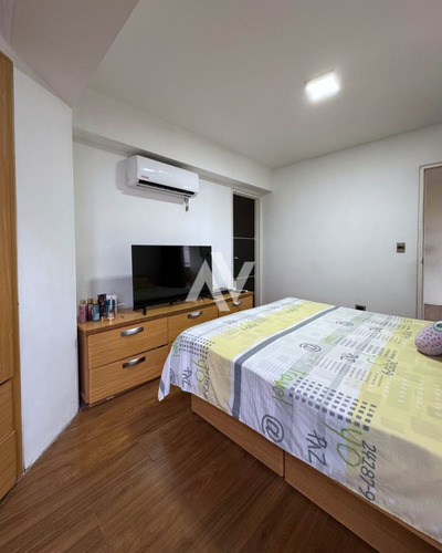 Ref 003 - 831 Grupo Inmobiliaria Vip Te Ofrece Penthouse Duplex En Venta Ubicado En Caraballeda , Estado La Guaira