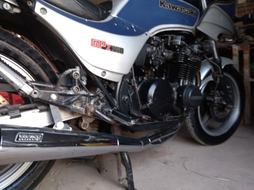 Imagen 10 de 15 de Bajaj Boxer 150 Full Capital 2450kms Gpz