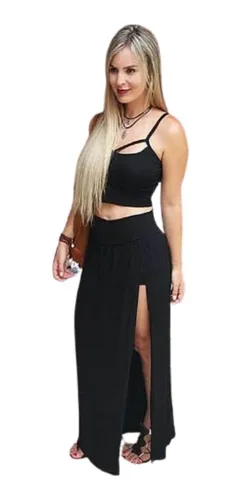 Saia longa com store bermuda por baixo