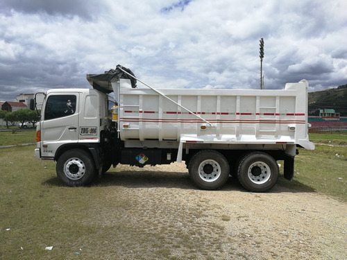 Volqueta Doble Troque Hino 500 Mod 2013