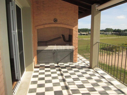 Imagen 3 de 15 de En Venta Con Renta En Un Entorno De Naturaleza Pura