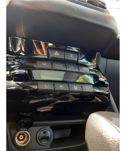 Imagem 8 de 14 de Peugeot 2008 1.6 16v Flex Griffe 4p Automático