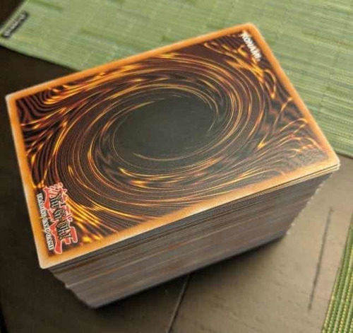 Yugioh! Paquete De 50 Cartas Comunes