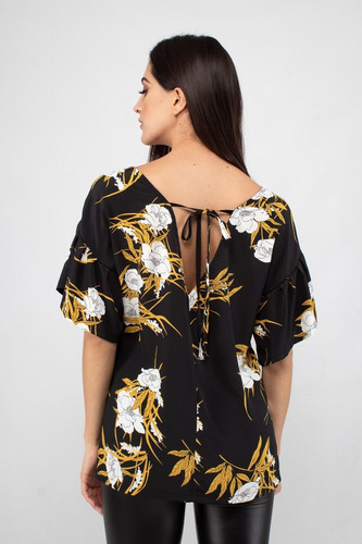 Imagen 3 de 5 de Blusa Estampada Manga Olan