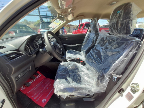 Imagen 15 de 15 de Suzuki Dzire Sedan 1.2 Gl
