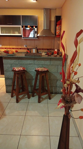 Imagen 10 de 12 de Venta 3 Amb C/cochera