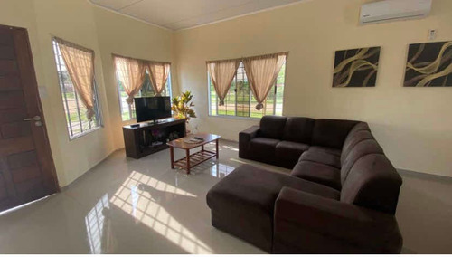 Imagen 3 de 15 de Alquilo Casa Con Piscina $6.000 X Día (parque Del Plata Sur)