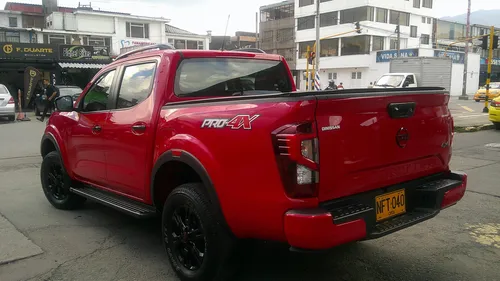 Nissan Frontier 2.5 Pro4X 4X4 At