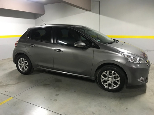 Peugeot 208 Allure 1.6n Touchscreen