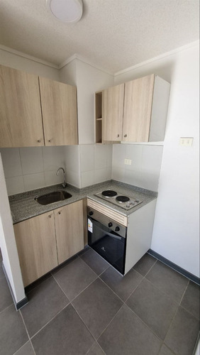 Departamento En Arriendo De 1 Dorm. En La Cisterna