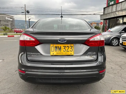 Ford Fiesta Titanium 1.6cc AT AA 4X2